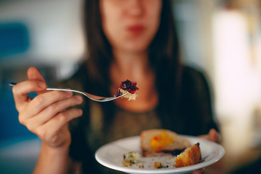 5 Ways to Stop Emotional Eating Ruining Your Holidays